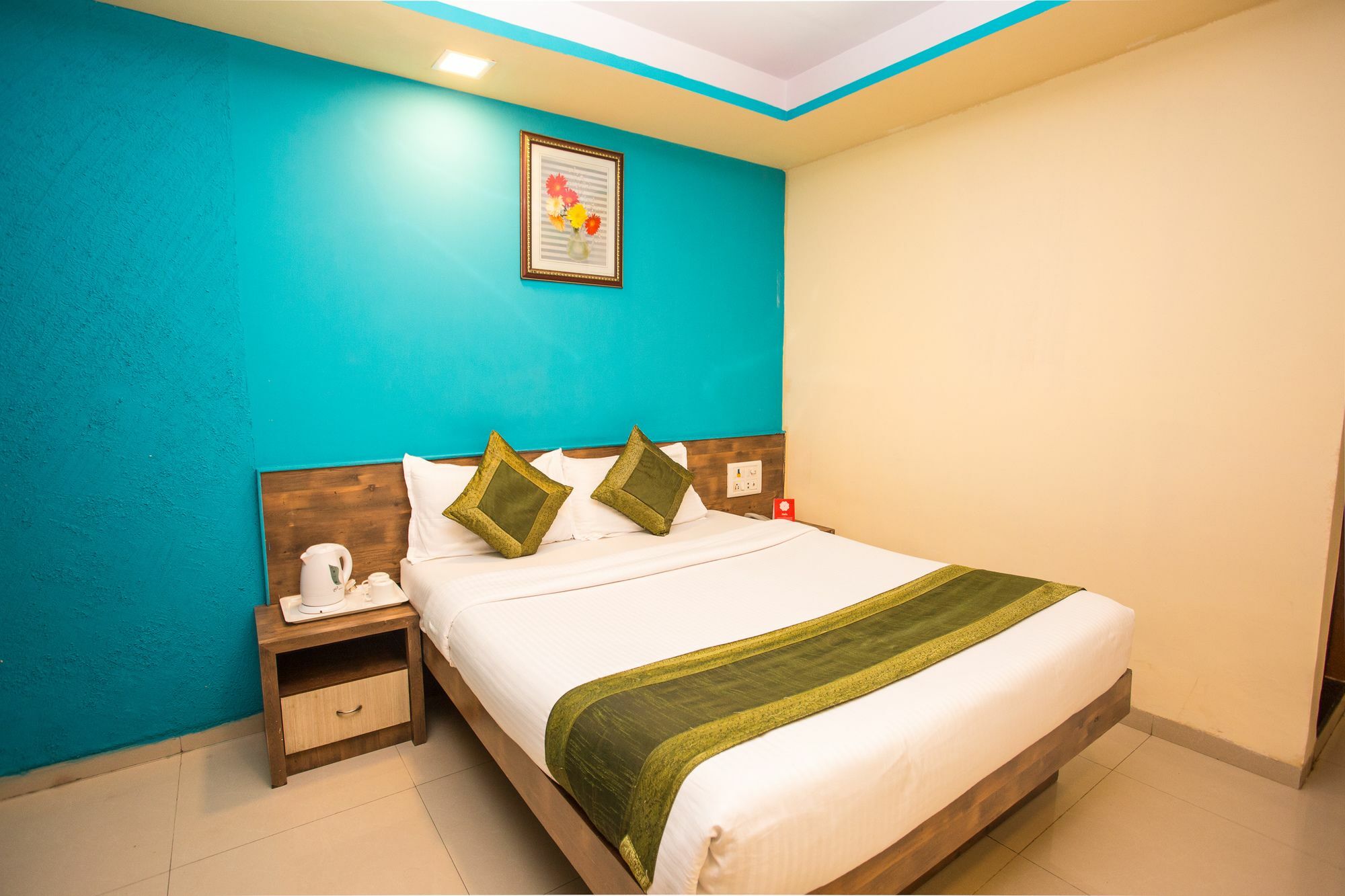 Oyo 8760 Hotel Arma Residency Mumbai Exterior photo